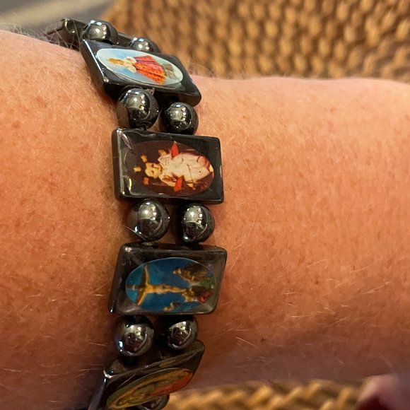 🐞2 for 30🐞One Size Fits All Saints Bracelet - Picture 4 of 6